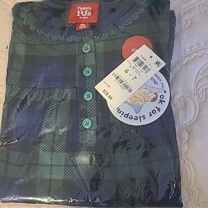 Family Pajamas Blue and Green Kids Nightgown